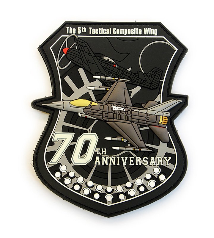 PVC0012 空軍第五聯隊70週年PVC夜光軟膠紀念章F-16/P-51太陽神F-16V馬拉道