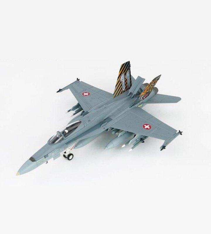 HA3536 瑞士空軍 F/A-18C大黃蜂戰機北約2016老虎會特別塗裝模型