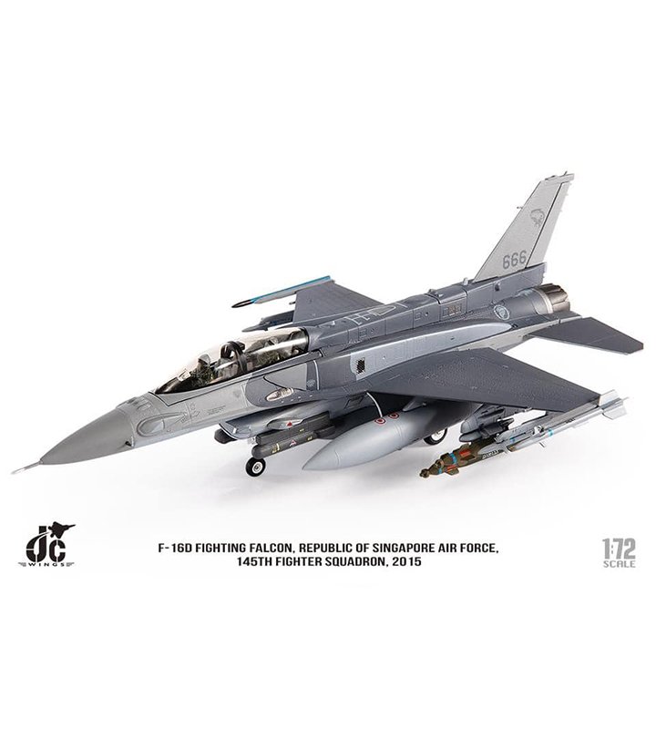 JCW-72-F16-019新加坡空軍F-16D戰鬥機第145中隊#666