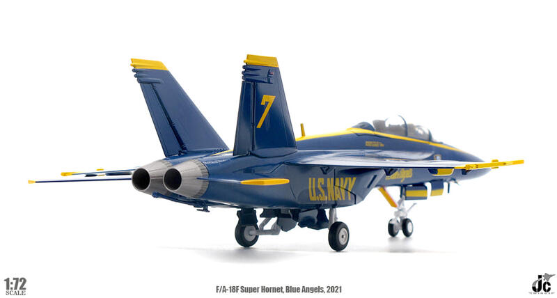 JCW-72-F18-010 美國海軍藍天使Blue ange表演隊7號機F/A-18F模型