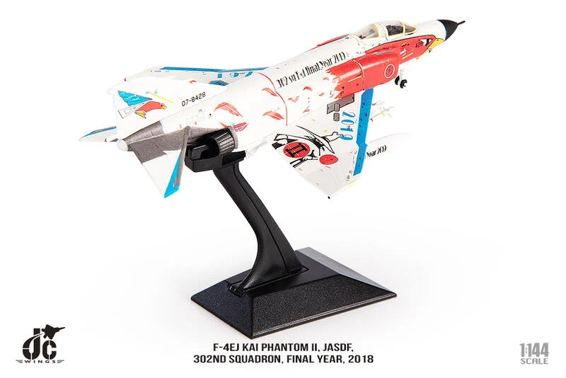 JCW-144-F4-002 JASDF日本航空自衛隊302飛行隊F-4除役白幽靈彩繪模型