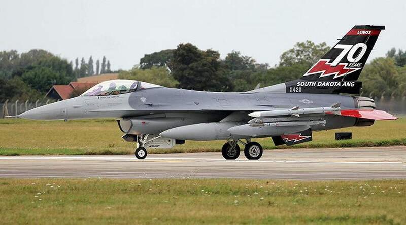 HA3880F-16C南達科他州國民警衛隊70週年紀念 合金模型