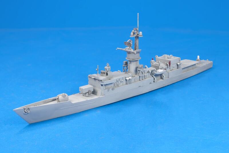 SE70002美軍諾克斯級*海軍濟陽級巡防艦1/700模型