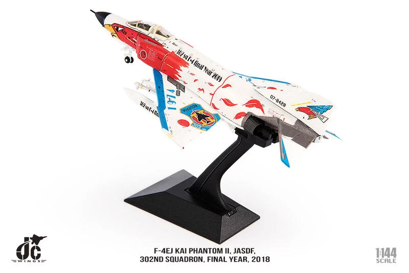 JCW-144-F4-002 JASDF日本航空自衛隊302飛行隊F-4除役白幽靈彩繪模型