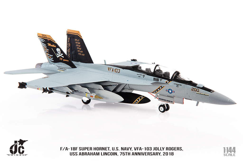 JCW-144-F18-003 VF-103海盜旗 F/A-18F超級大黃蜂戰機模型