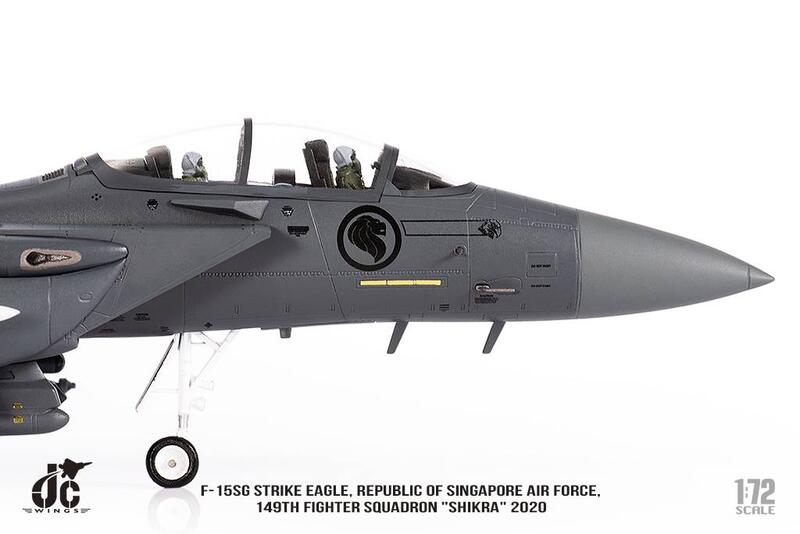 JCW-72-F15-026 新加坡空軍F-15SG第149中隊模型