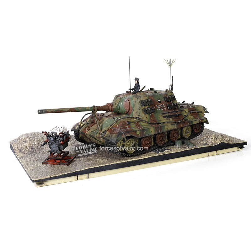 801024A德國Sd.Kfz.186 Panzerjager獵虎坦克1/32模型成品