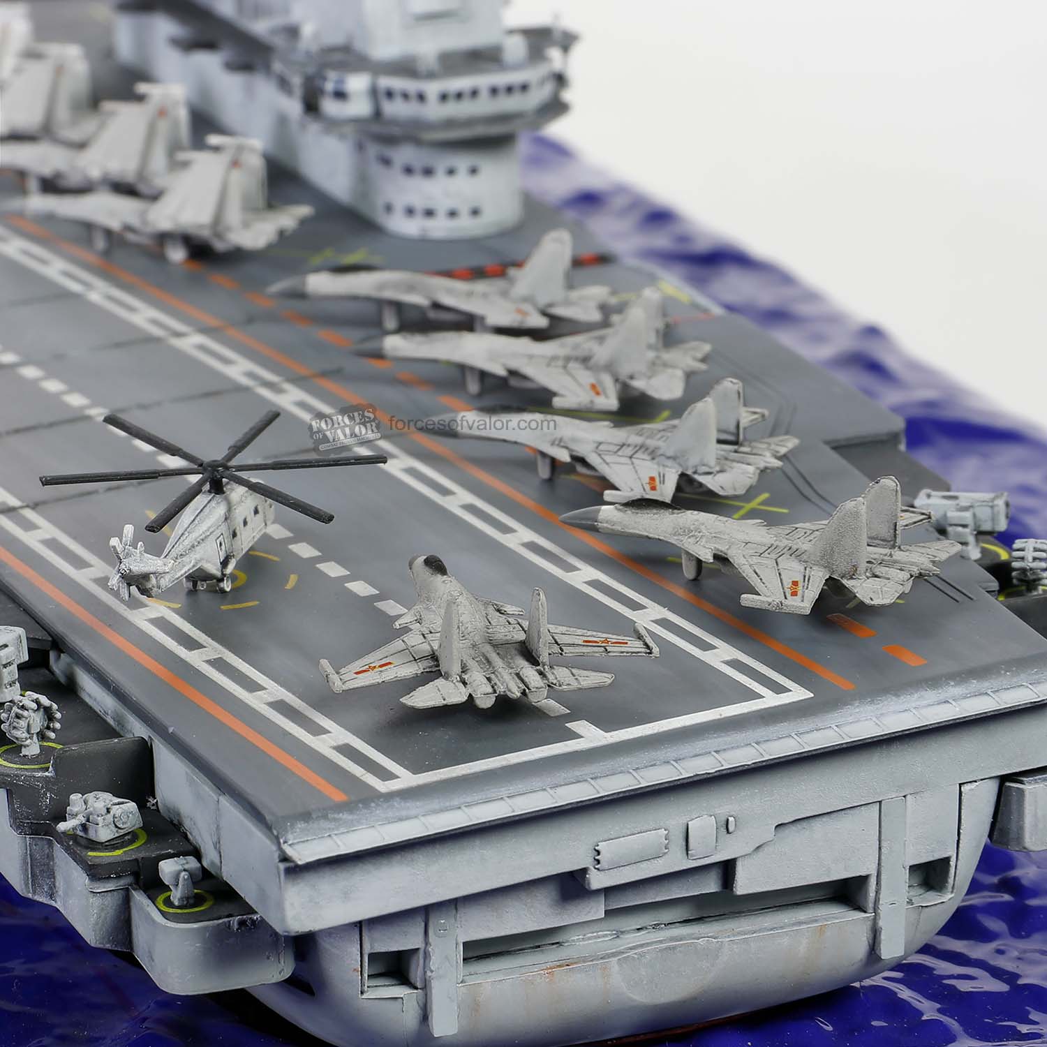 861010B遼寧艦CV-16中國夢‧強軍夢1/700模型成品