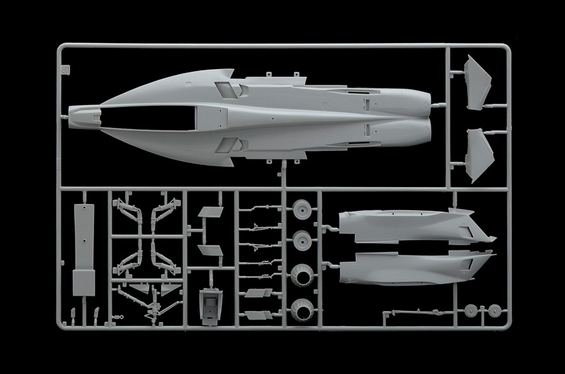 2824美國海軍EA-18G咆哮者1/48模型