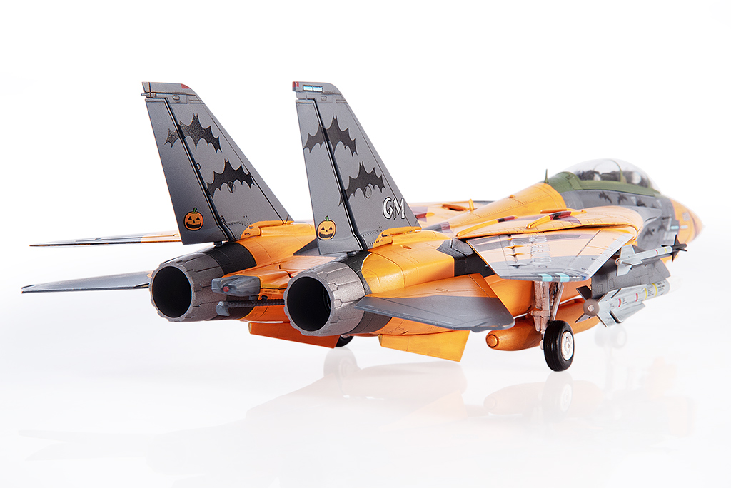 JCW-72-F14-011 美F-14D Ace Combat Pumpkin Face模型