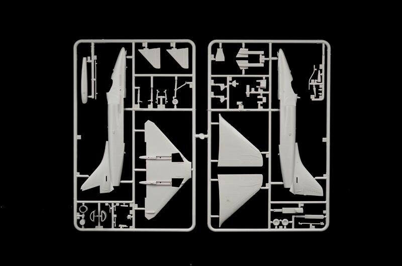 1422捍衛戰士Top Gun雄貓F-14A vs 天鷹A-4F雙機版1/72模型