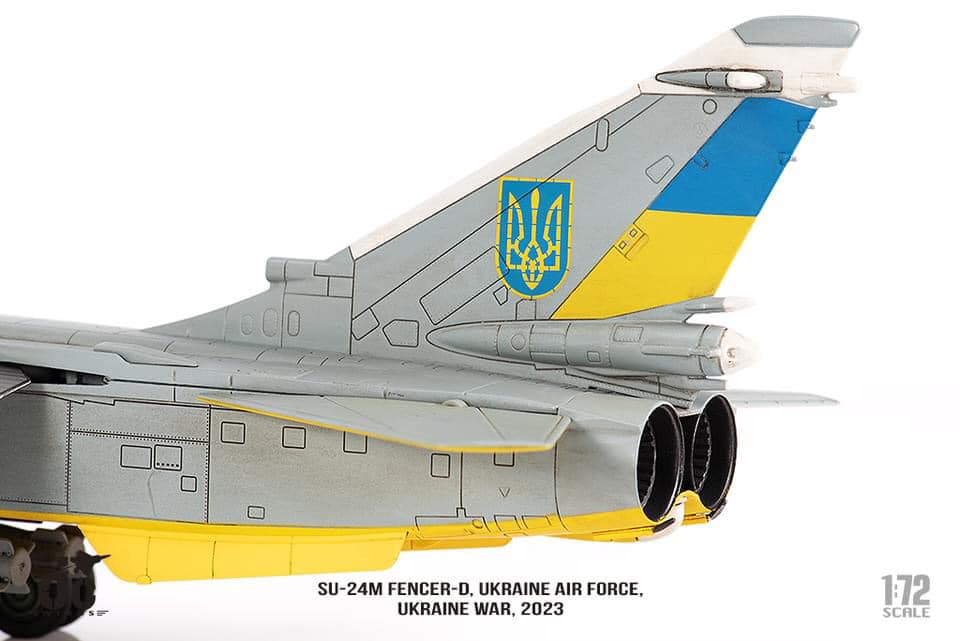 JCW-72-SU24-001烏克蘭空軍SU-24M Fencer-D模型 1/72成品