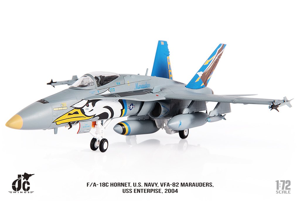 JCW-72-F18-014 美國海軍F-18C VFA-82彩繪模型