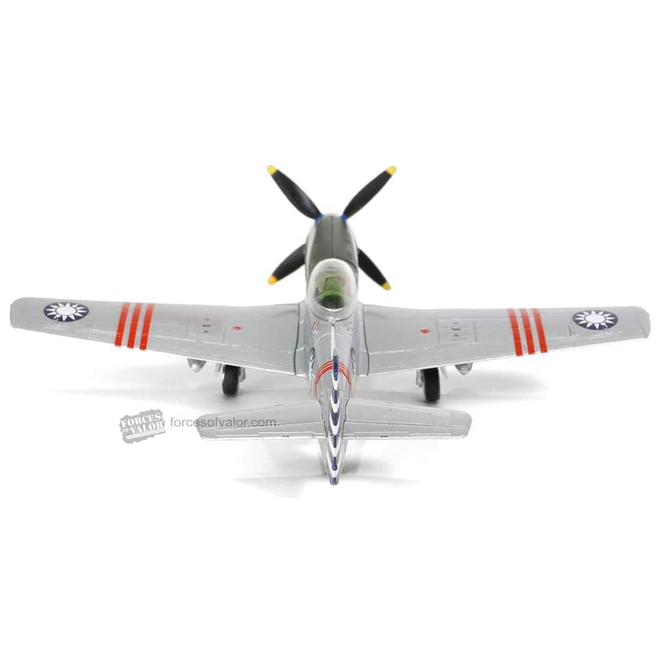 812013C空軍第四大隊P-51D第21中隊1/72模型成品