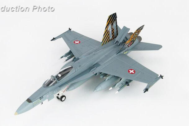 HA3536 瑞士空軍 F/A-18C大黃蜂戰機北約2016老虎會特別塗裝模型